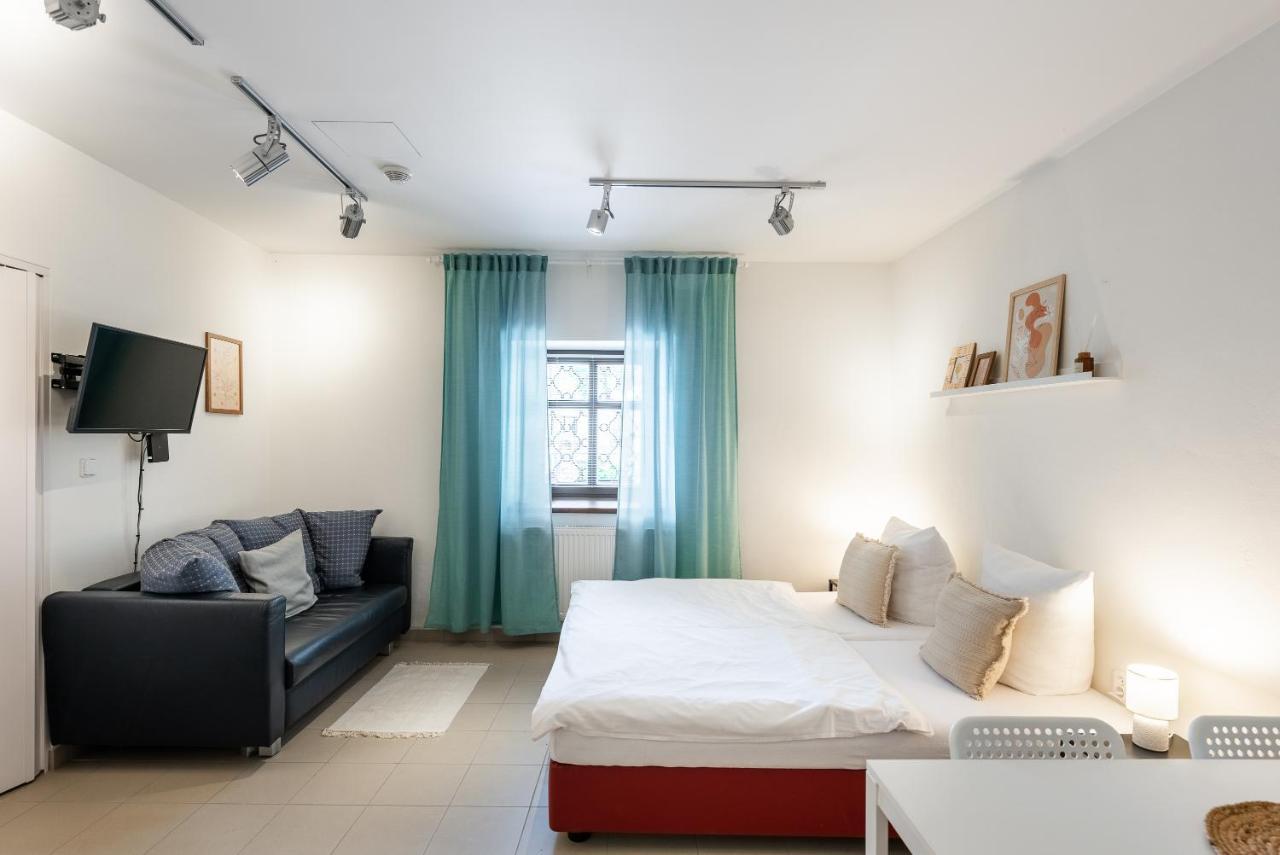 Apartman Muzeum Obchodu Karlštejn Dış mekan fotoğraf