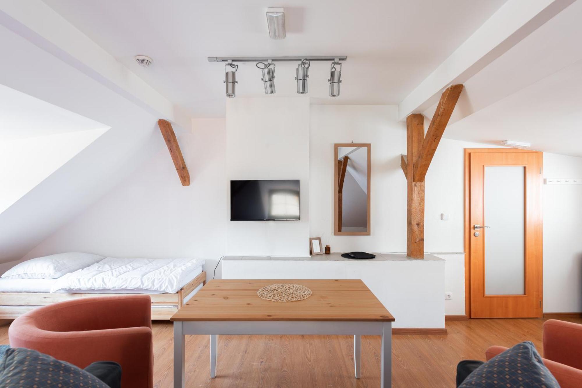 Apartman Muzeum Obchodu Karlštejn Dış mekan fotoğraf