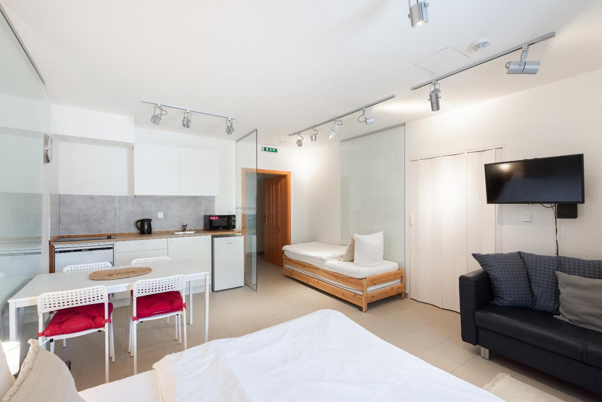 Apartman Muzeum Obchodu Karlštejn Dış mekan fotoğraf