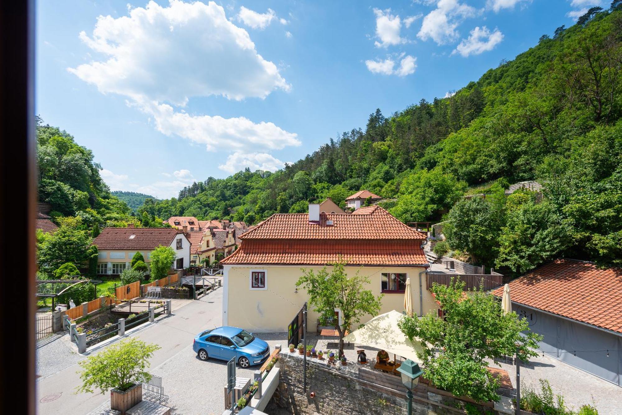 Apartman Muzeum Obchodu Karlštejn Dış mekan fotoğraf